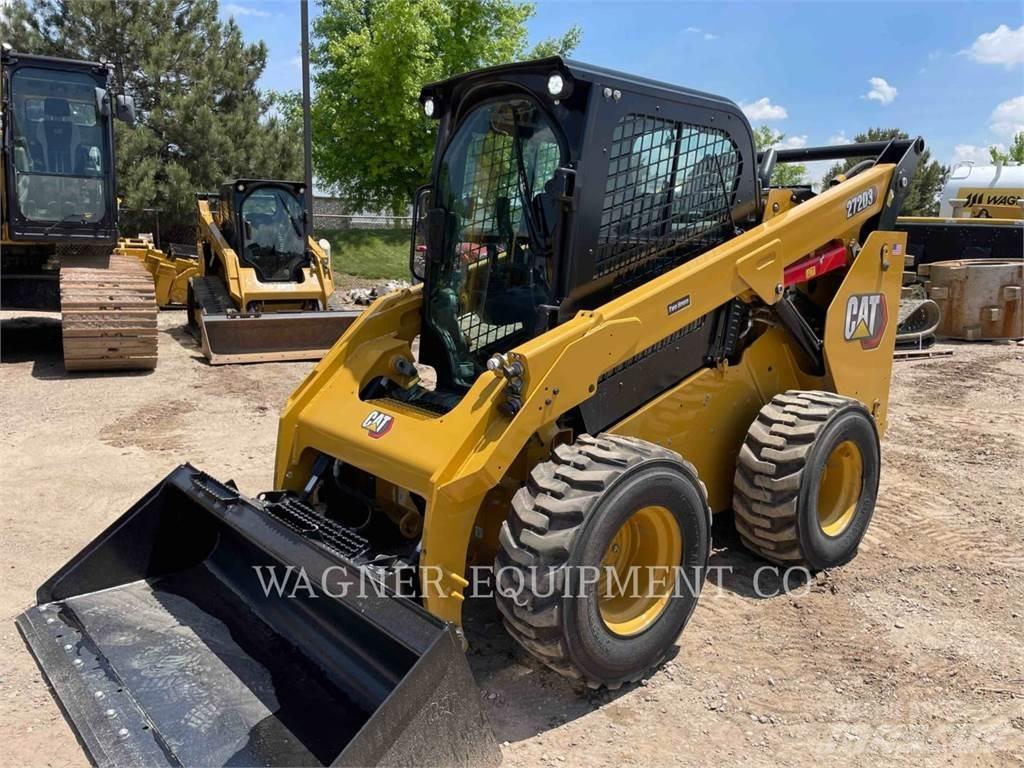 CAT 272D3 Міні-навантажувачі