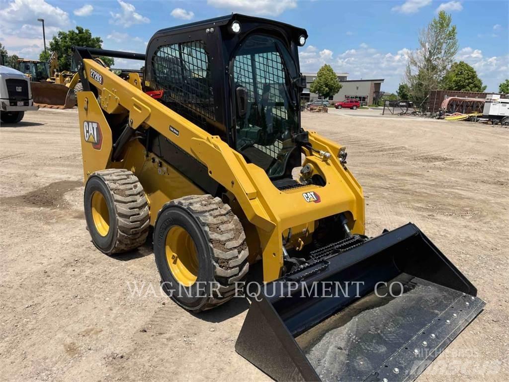 CAT 272D3 Міні-навантажувачі