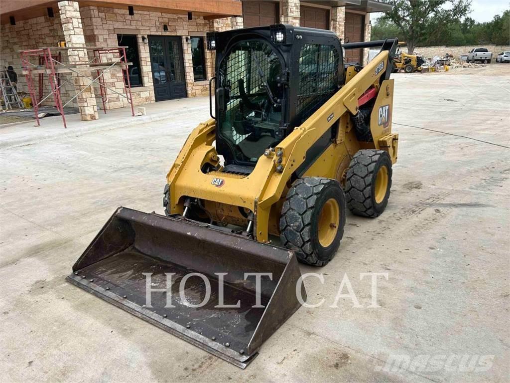CAT 272D3 Міні-навантажувачі