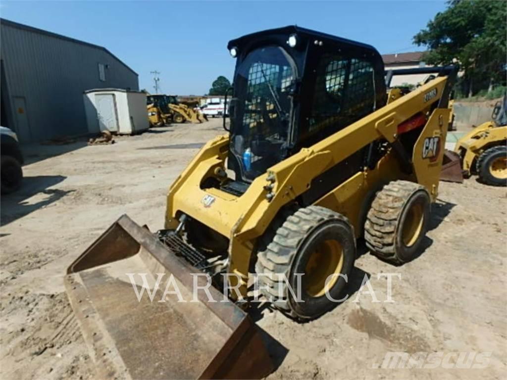 CAT 272D3 C3H1 Міні-навантажувачі
