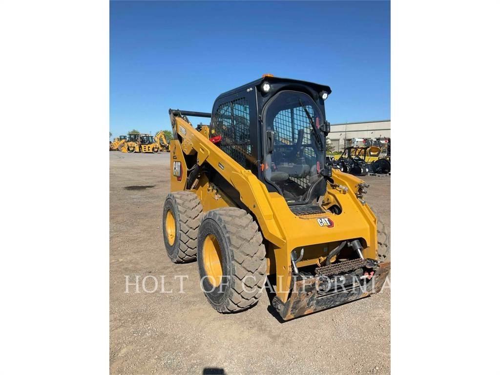 CAT 272D3XE Міні-навантажувачі