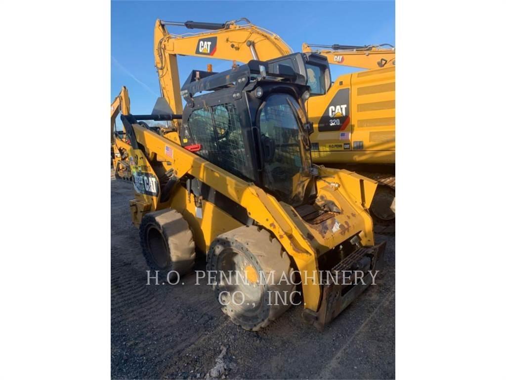 CAT 272DXHP Міні-навантажувачі