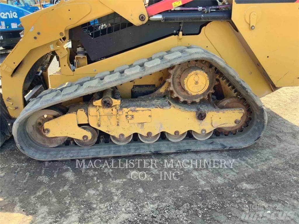 CAT 279D Гусеничні вантажники