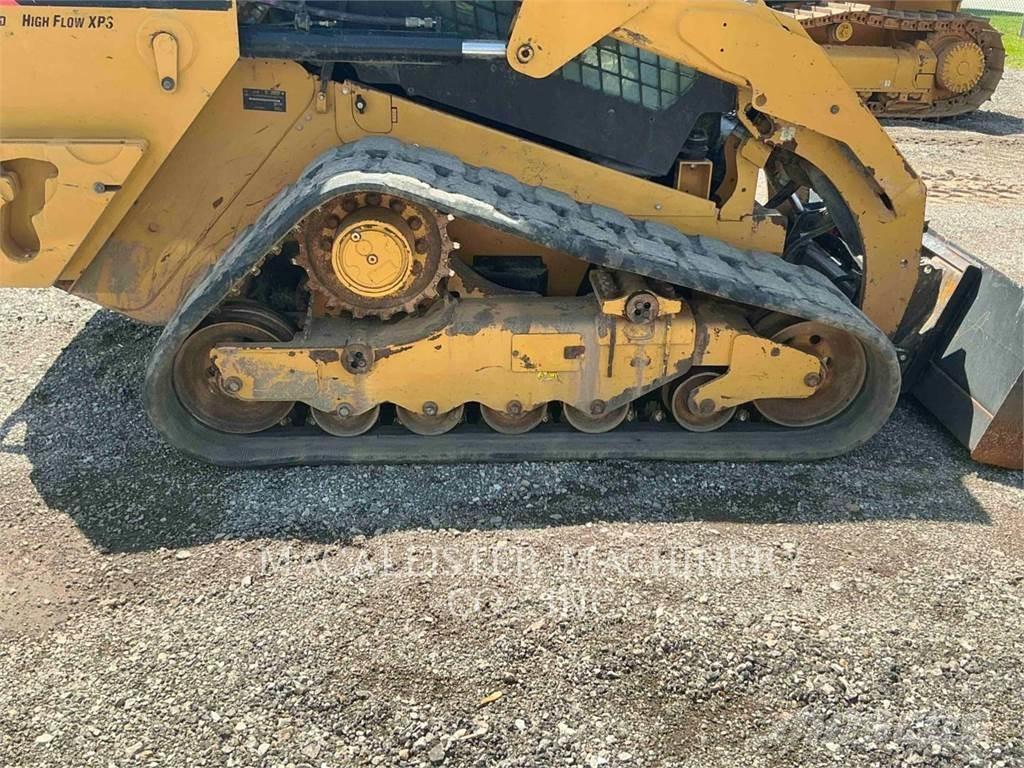 CAT 279D Гусеничні вантажники