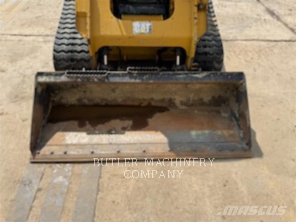 CAT 279D C3H2 Гусеничні вантажники