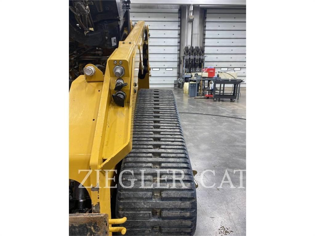 CAT 279D3 Гусеничні вантажники