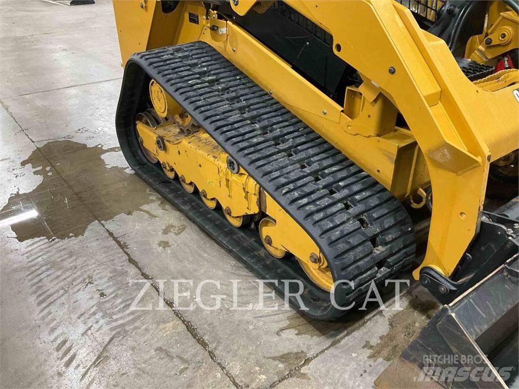CAT 279D3 Гусеничні вантажники