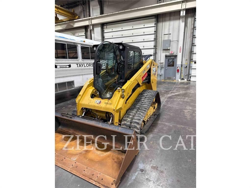 CAT 279D3 Гусеничні вантажники