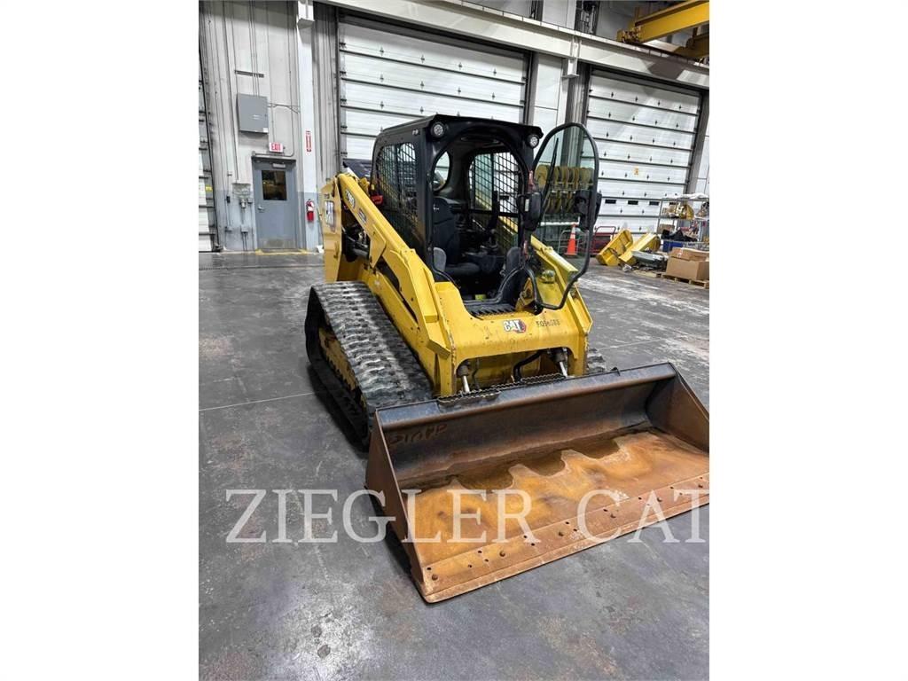CAT 279D3 Гусеничні вантажники