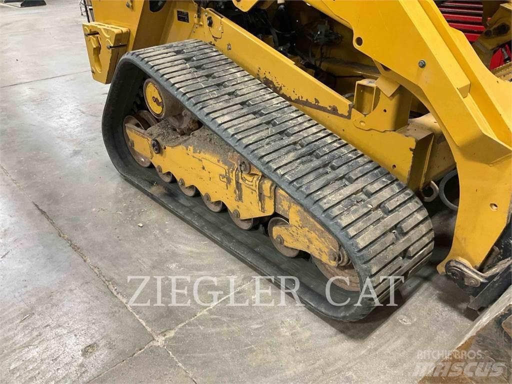 CAT 279D3 Гусеничні вантажники