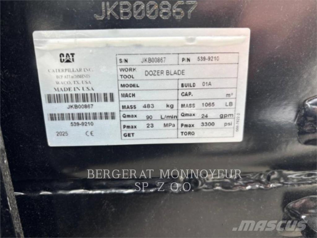 CAT 279D3 Гусеничні вантажники