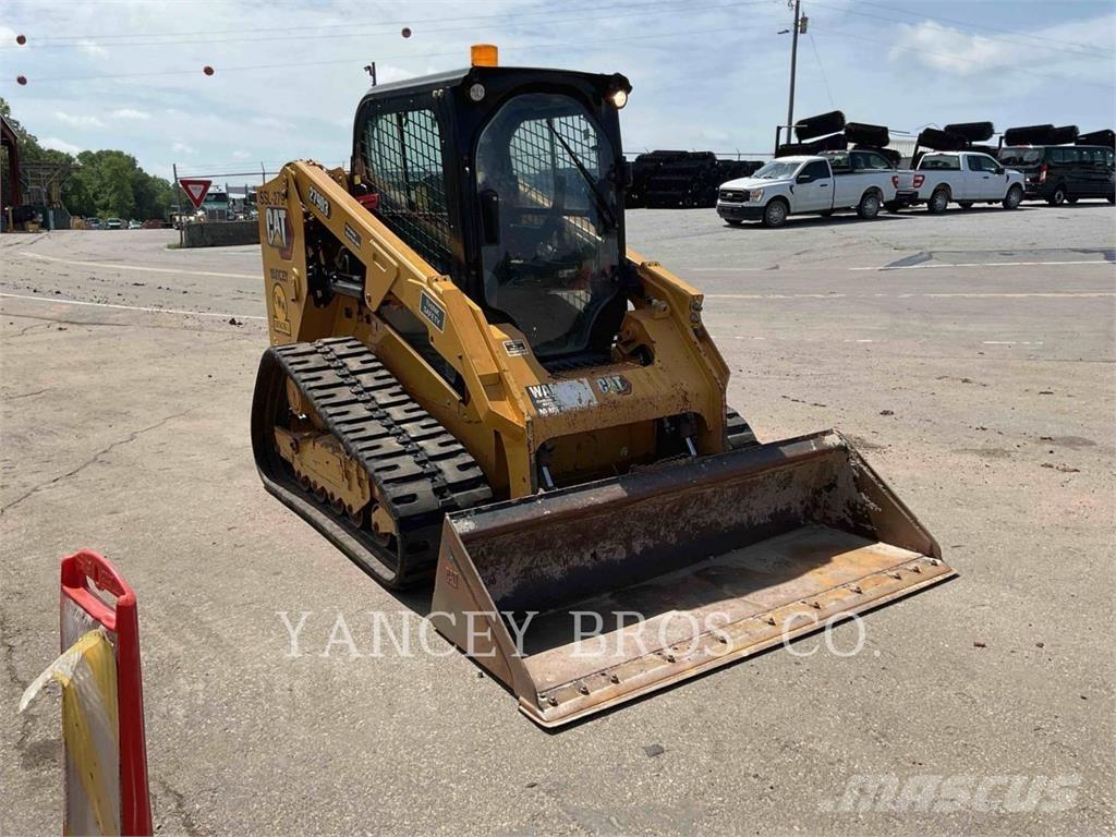 CAT 279D3 Гусеничні вантажники