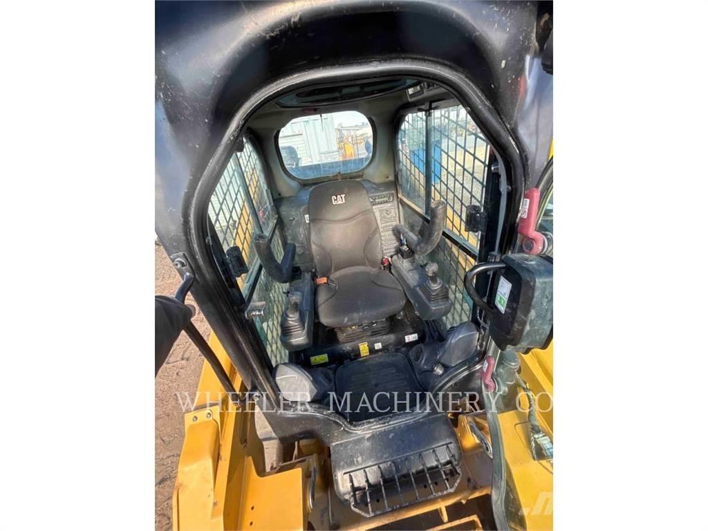 CAT 279D3 C3H2 Гусеничні вантажники