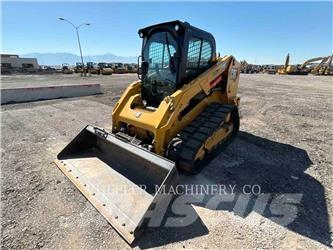 CAT 279D3 C3HF Гусеничні вантажники