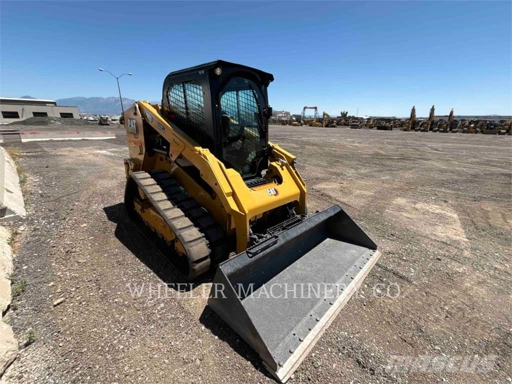 CAT 279D3 C3HF Гусеничні вантажники