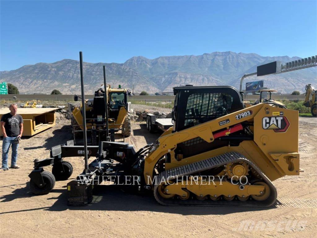 CAT 279D3 C3HF Гусеничні вантажники