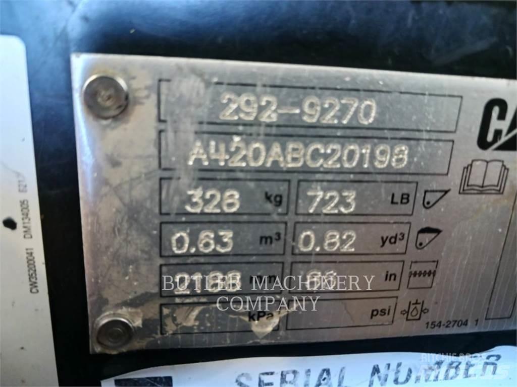 CAT 289D3 Гусеничні вантажники