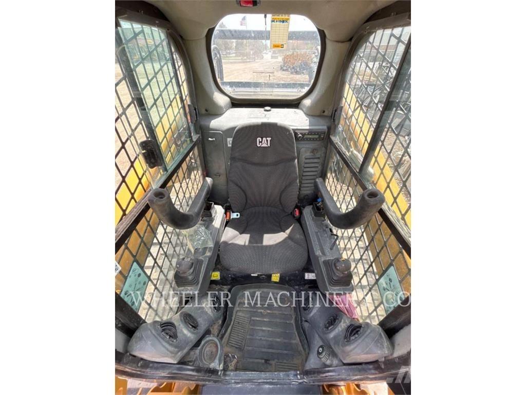 CAT 289D3 C3H2 Гусеничні вантажники