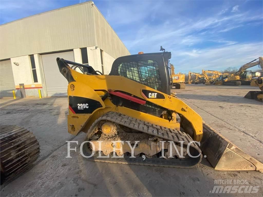 CAT 299C Гусеничні вантажники