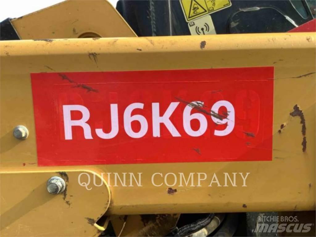CAT 299D2 Міні-навантажувачі