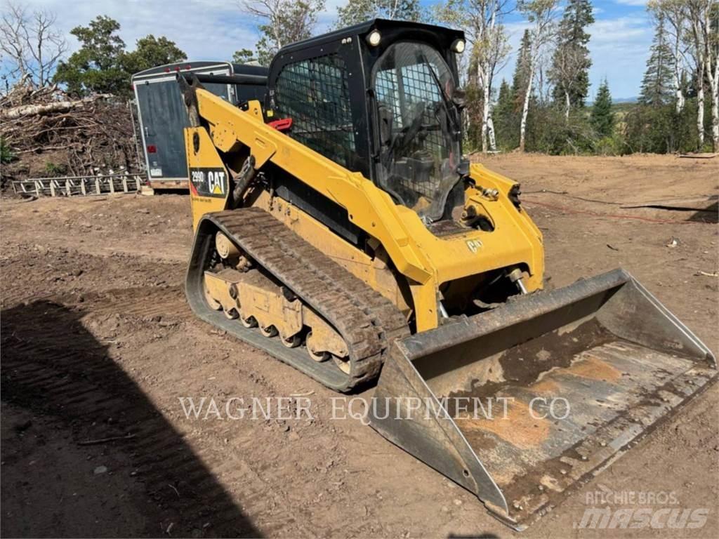 CAT 299D2 Гусеничні вантажники