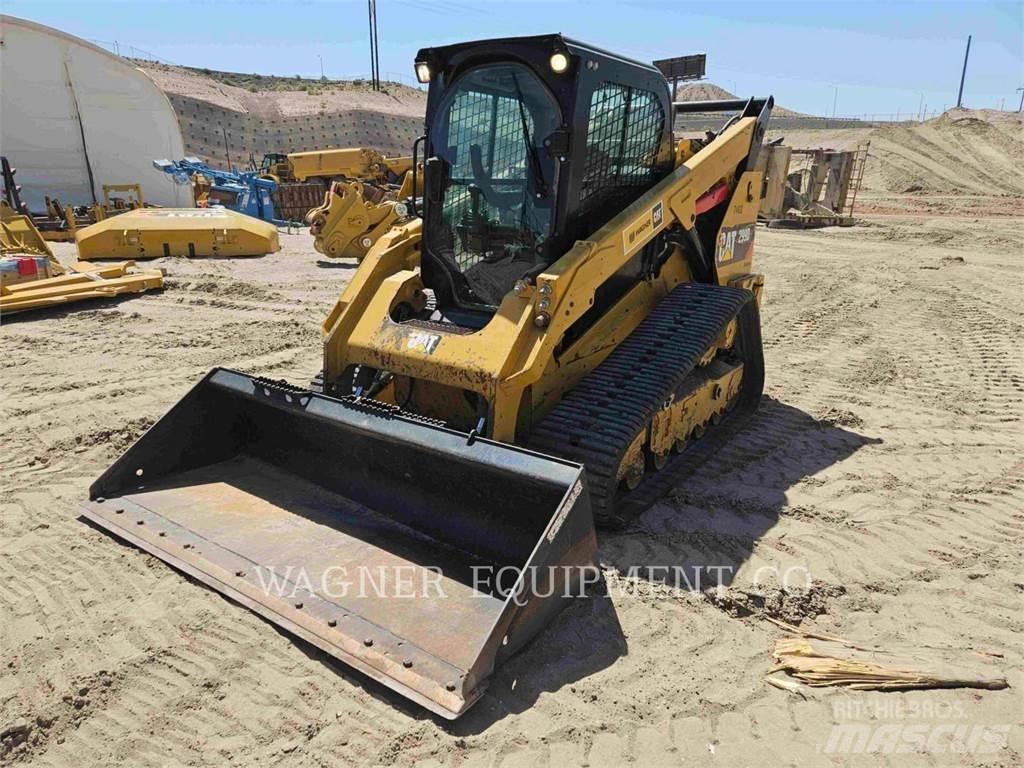 CAT 299D2 Гусеничні вантажники