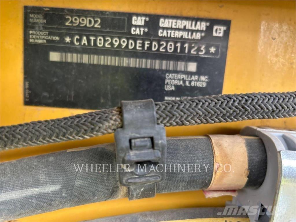 CAT 299D2 C3HF Гусеничні вантажники
