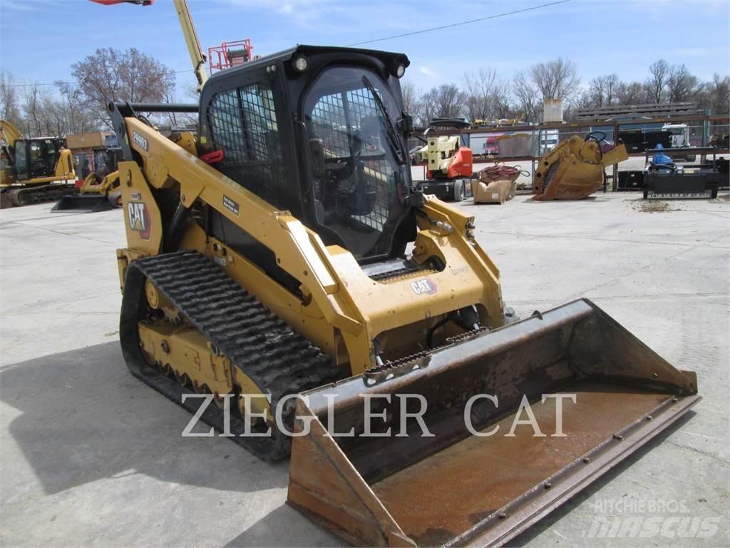 CAT 299D3 Гусеничні вантажники