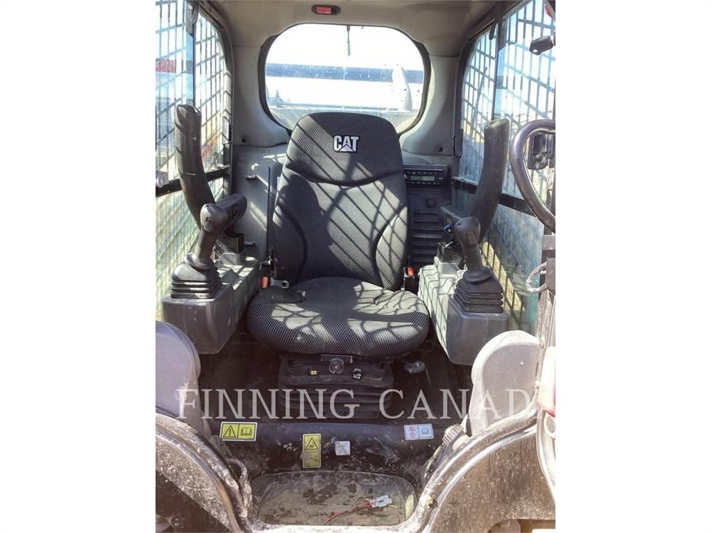 CAT 299D3 Гусеничні вантажники