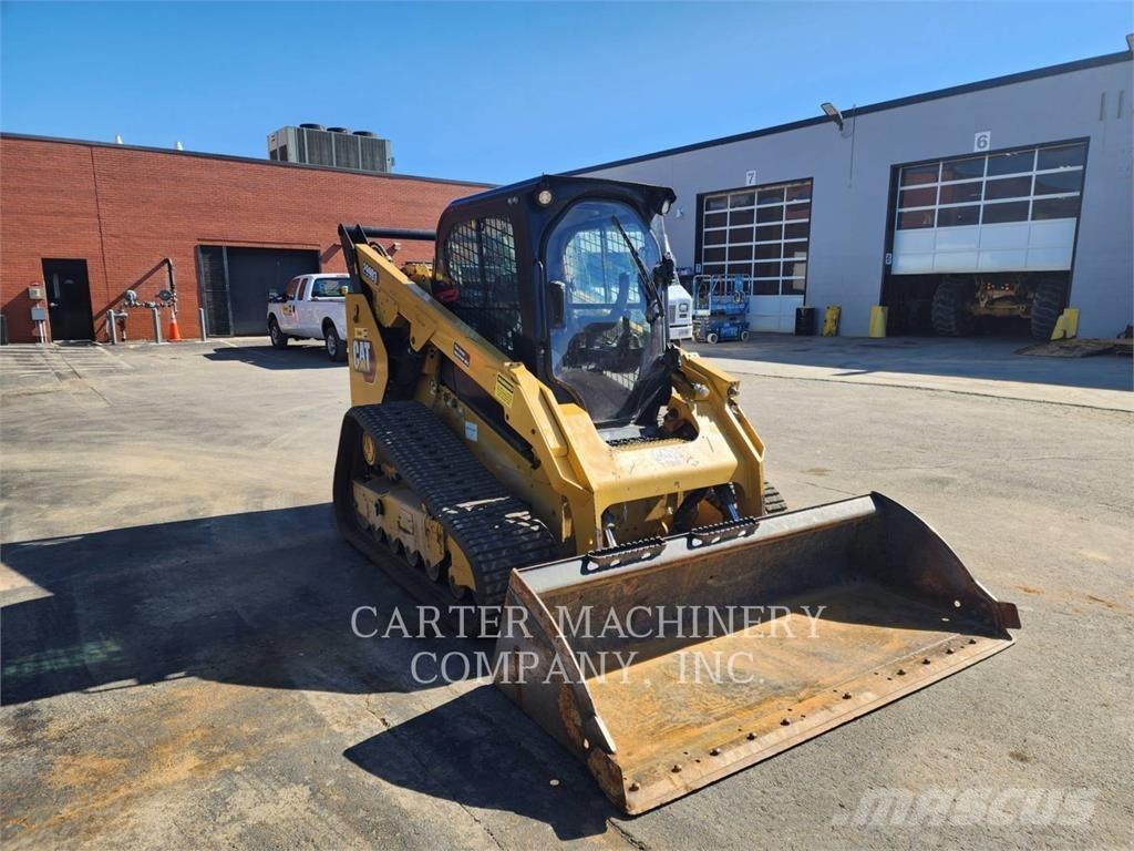 CAT 299D3 Гусеничні вантажники