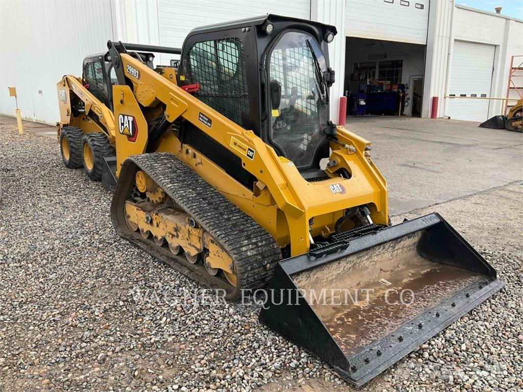 CAT 299D3 Гусеничні вантажники