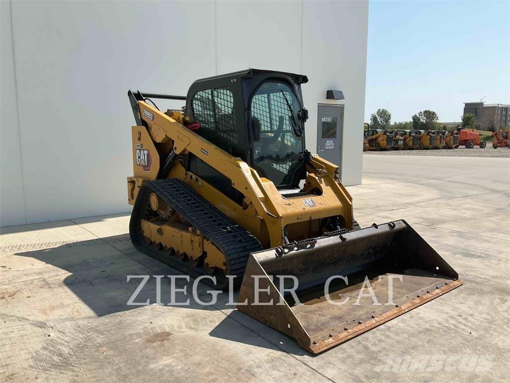 CAT 299D3 Гусеничні вантажники