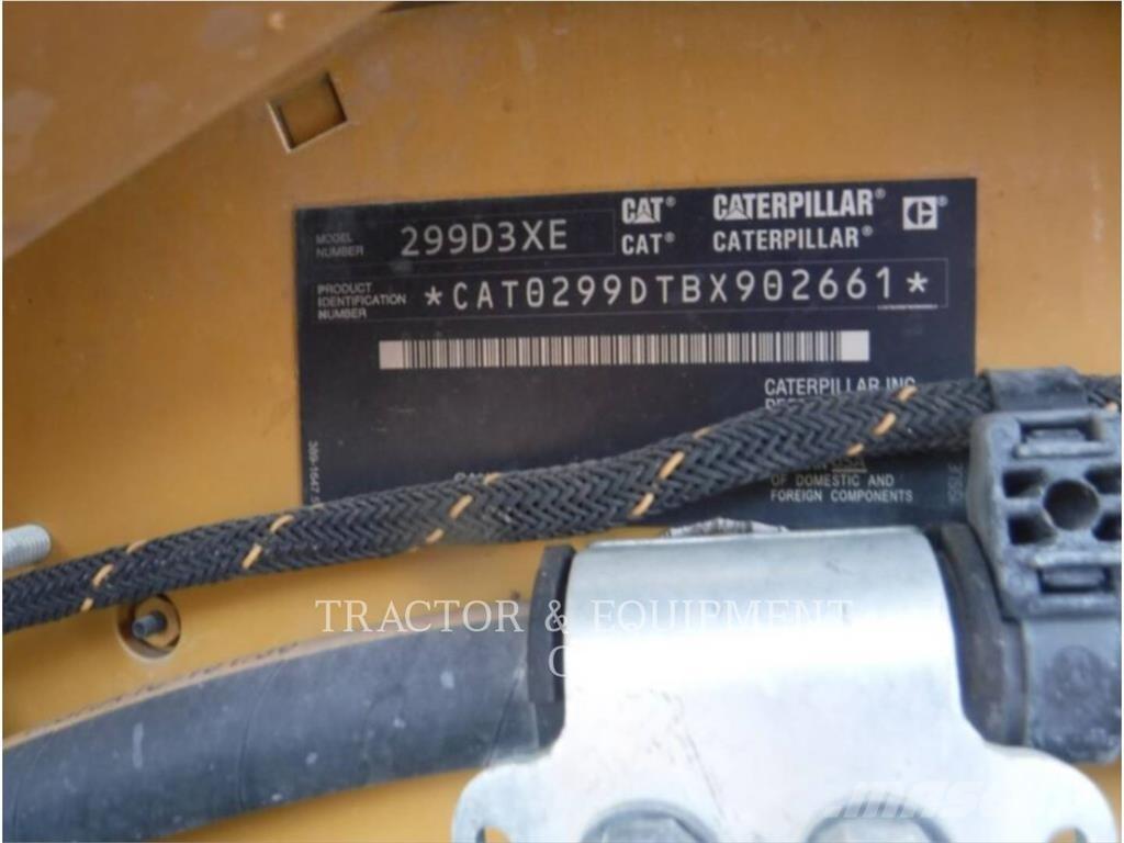 CAT 299D3 XE Міні-навантажувачі