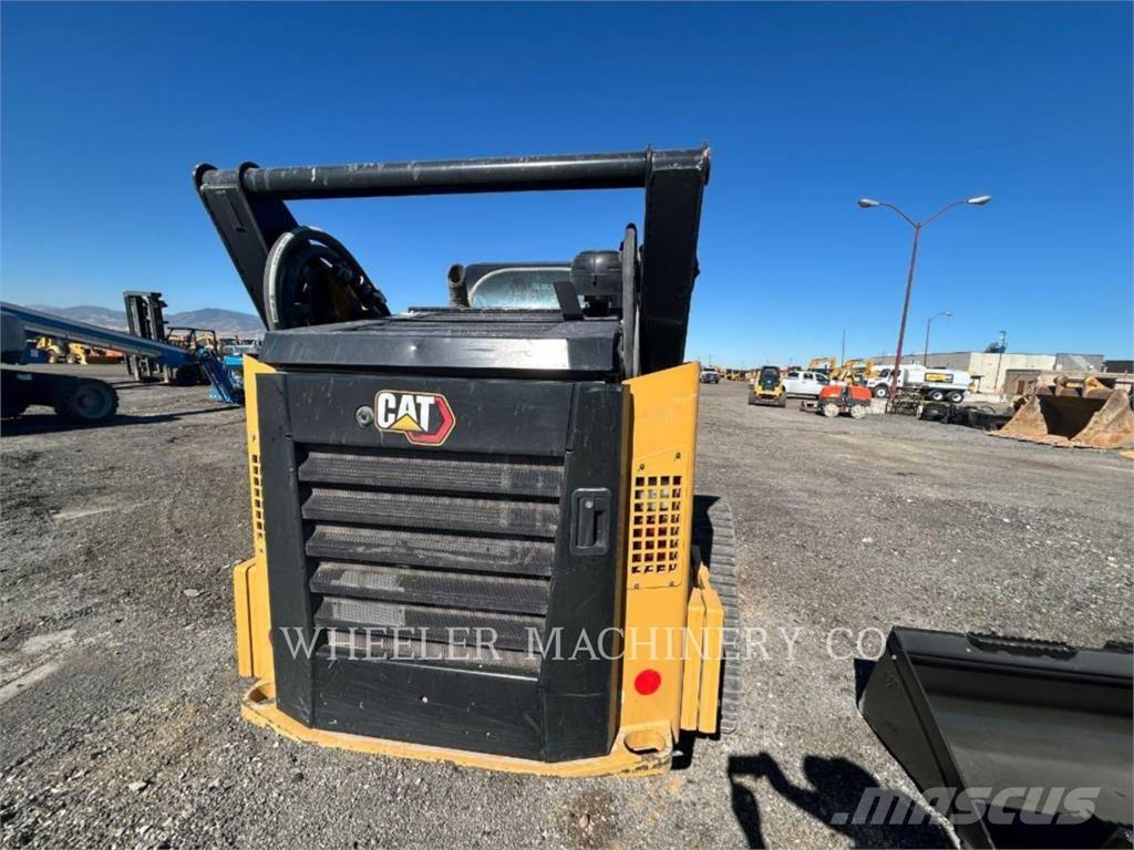 CAT 299D3 XE Гусеничні вантажники