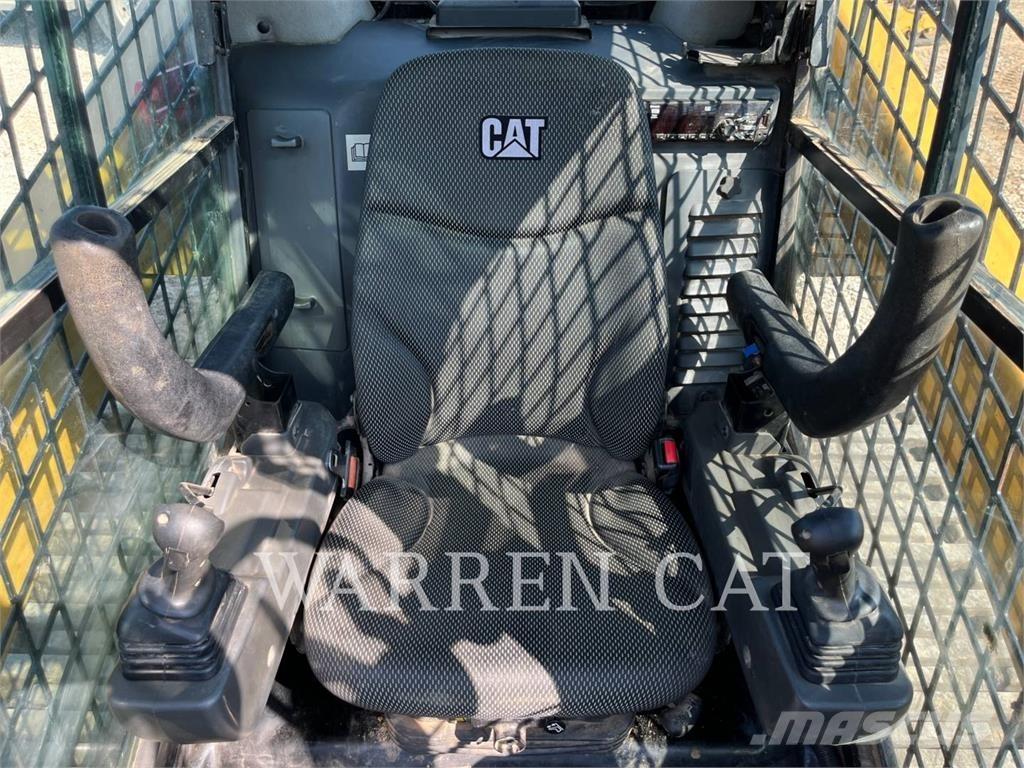 CAT 299D3 XE Гусеничні вантажники