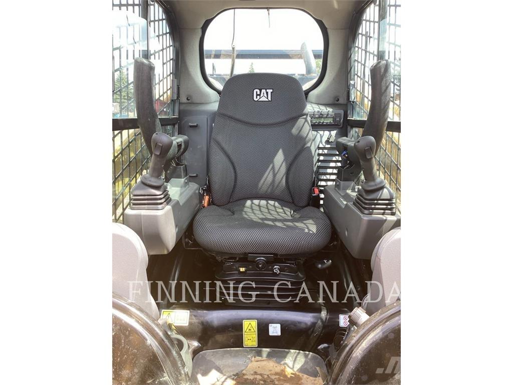 CAT 299D3 XE Гусеничні вантажники