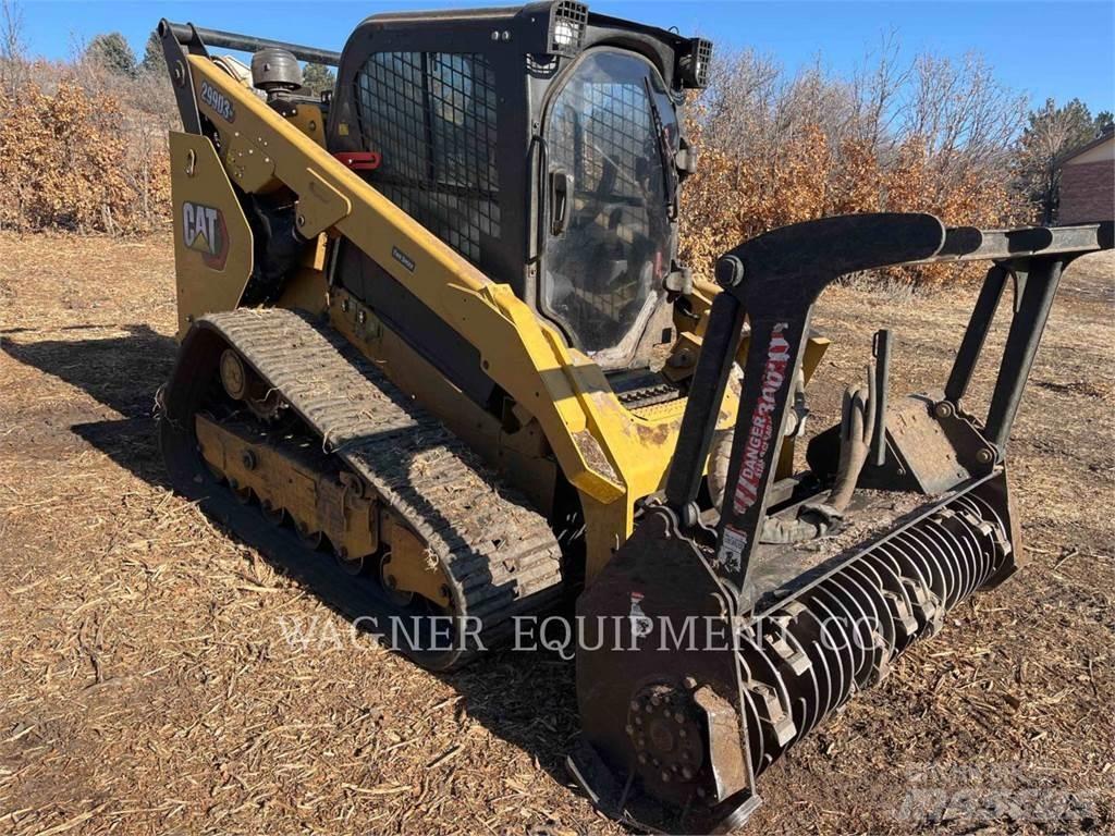 CAT 299D3XE Гусеничні вантажники