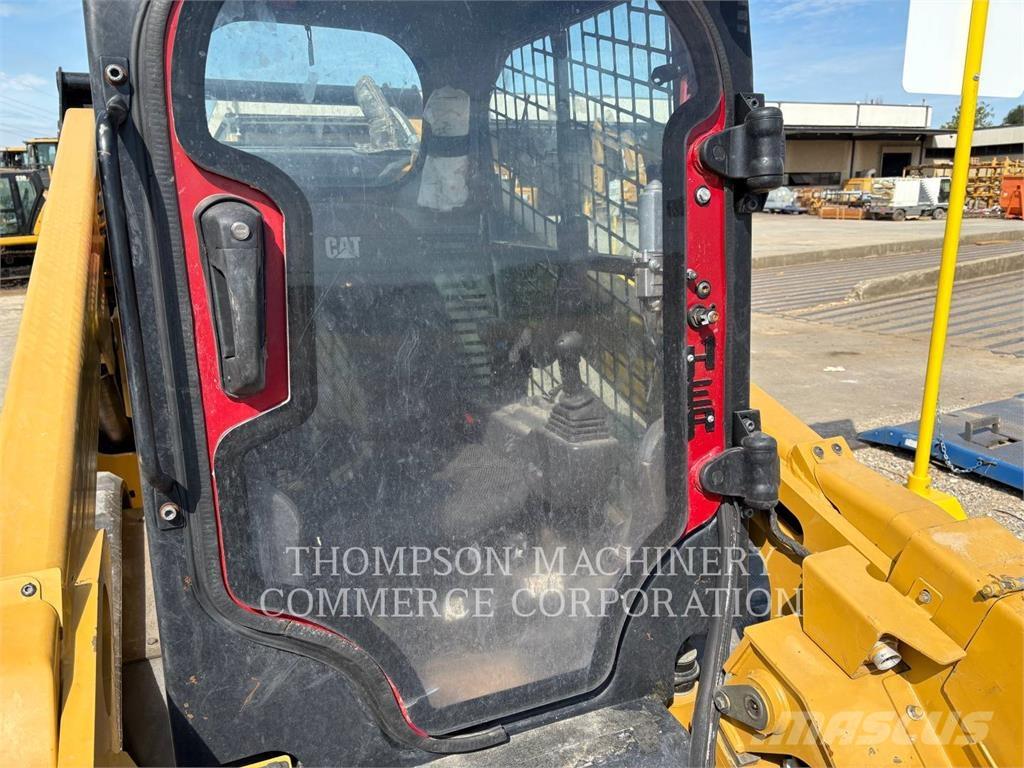 CAT 299D3XE Гусеничні вантажники