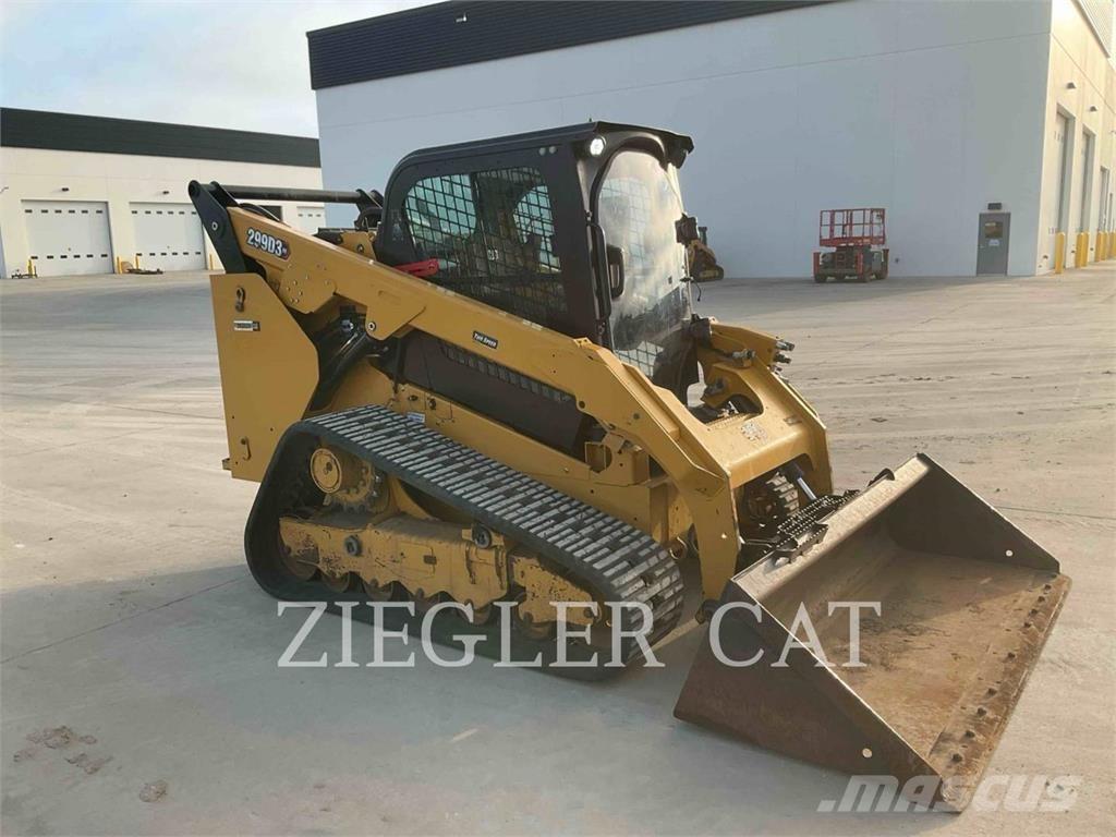 CAT 299D3XE Гусеничні вантажники