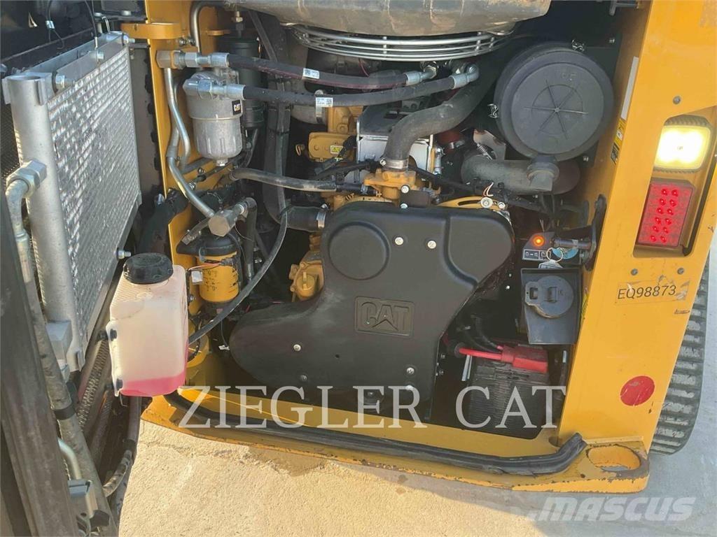 CAT 299D3XE Гусеничні вантажники