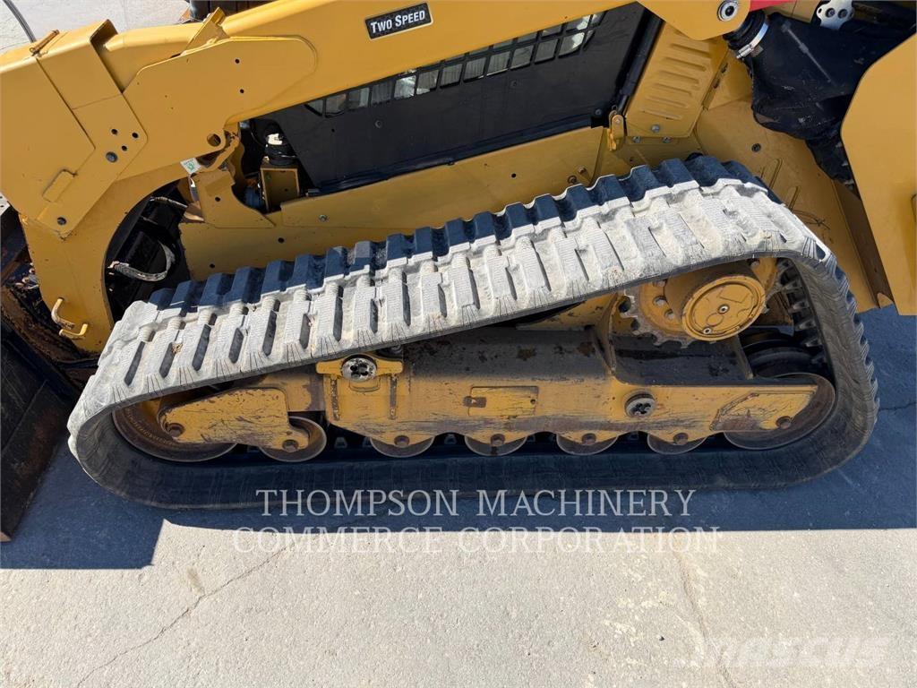 CAT 299D3XE Гусеничні вантажники