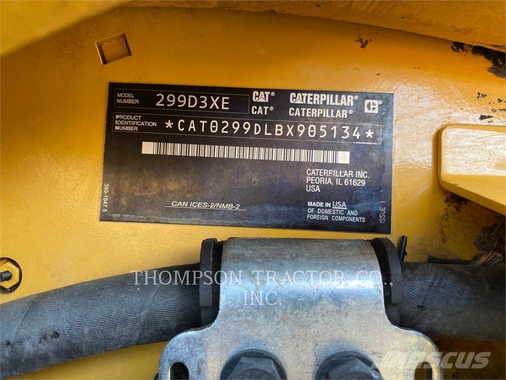 CAT 299D3XE Гусеничні вантажники