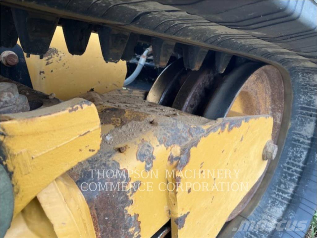 CAT 299D3XE Гусеничні вантажники