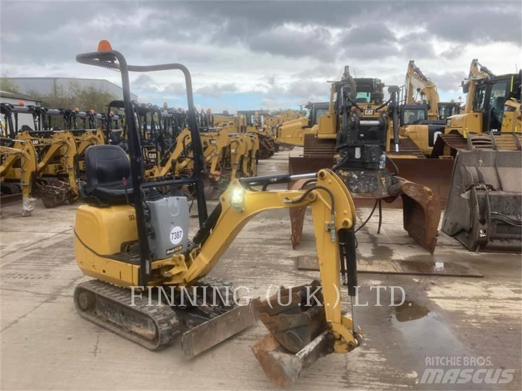 CAT 300.9D Гусеничні екскаватори