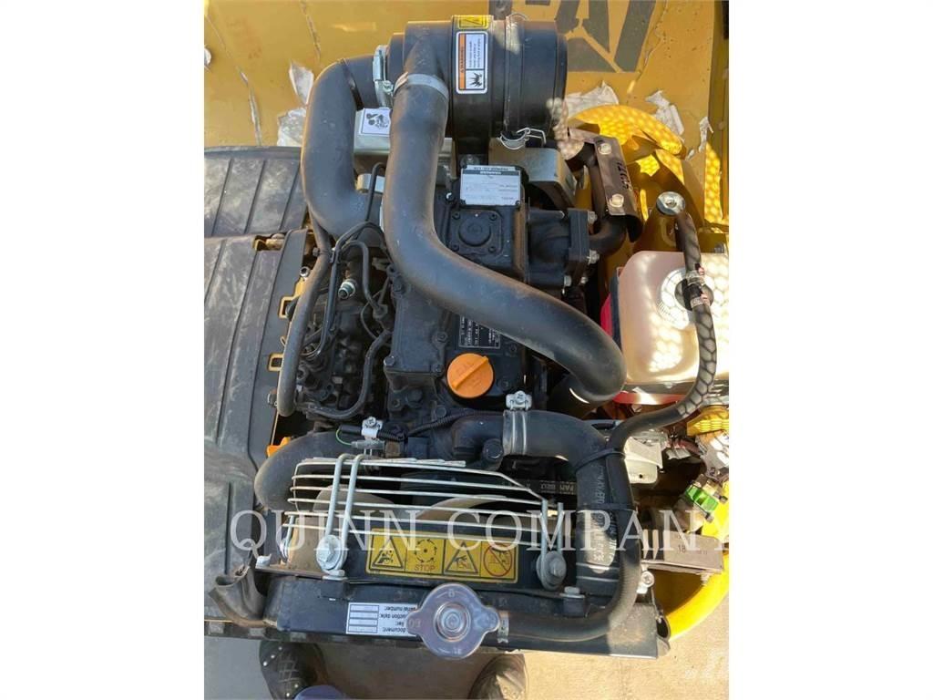 CAT 300.9D Гусеничні екскаватори