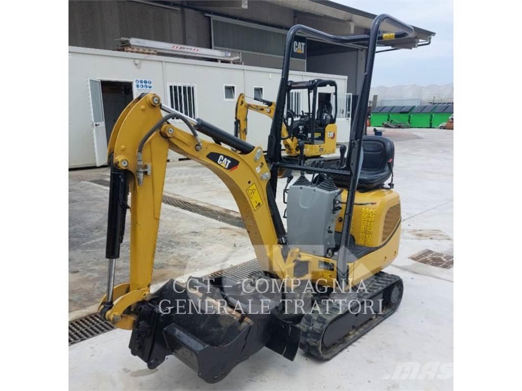 CAT 300.9D Гусеничні екскаватори