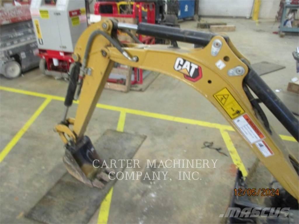 CAT 300.9D Гусеничні екскаватори