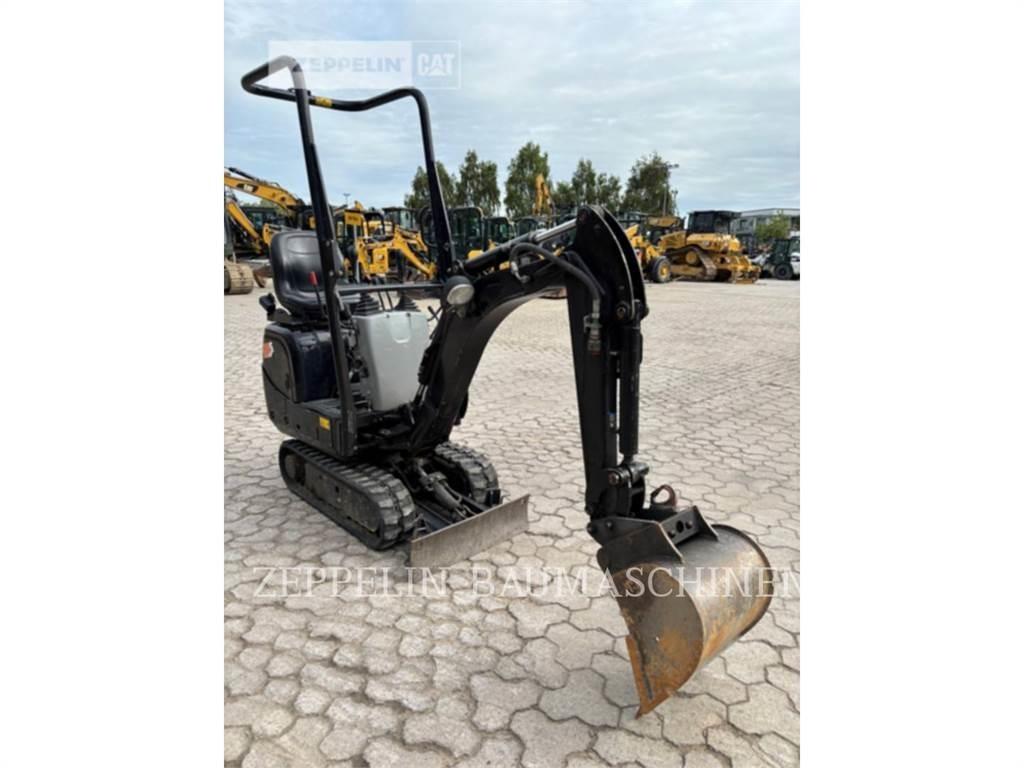 CAT 300.9D Гусеничні екскаватори