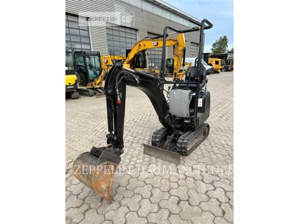 CAT 300.9D Гусеничні екскаватори