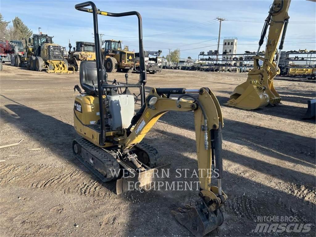 CAT 300.9D Гусеничні екскаватори